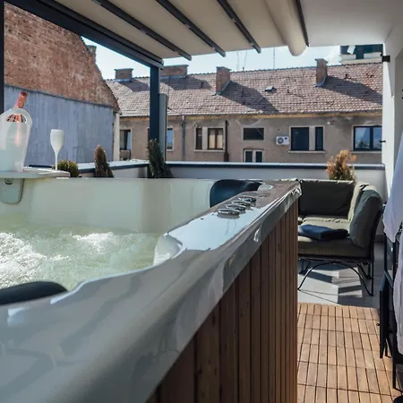 Lägenhet Gavas Jacuzzi Relax Zen